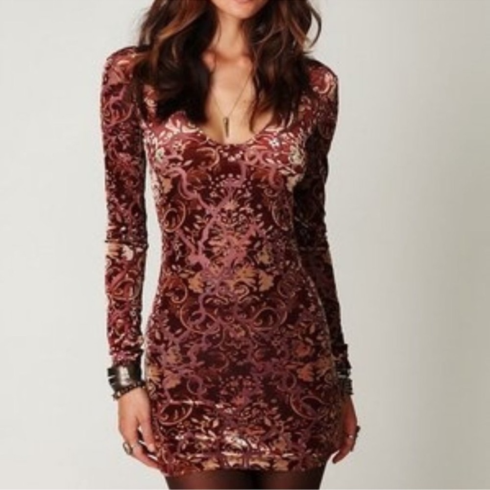 Free People Rasberry Red Velvet Long Sleeve Body Con Dress Size Medium